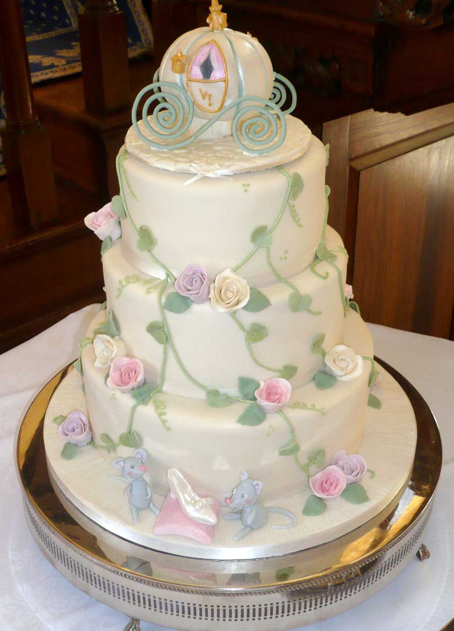 Cinderella Wedding Cake Designs 10