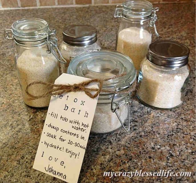 Christmas Detox Bath in a Jar