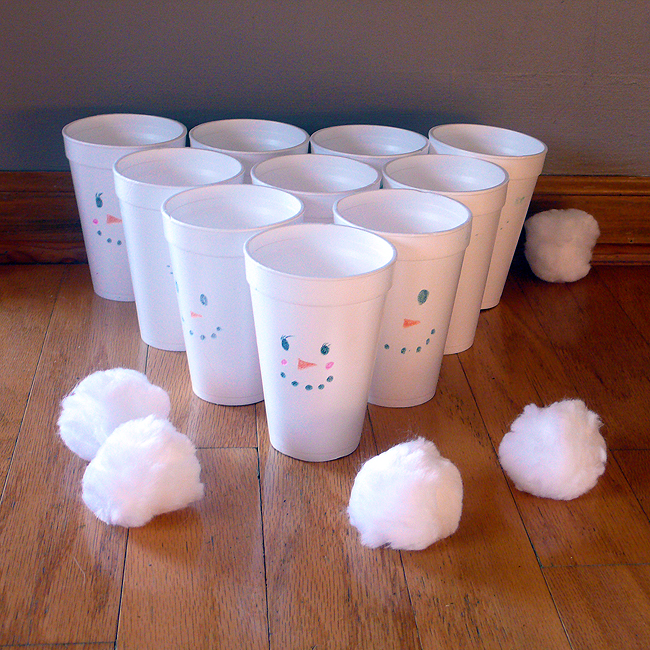 Indoor Snowball Toss Game